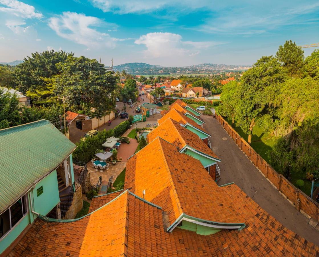 Shangri-La Hotel Muyenga Bugolobi Екстер'єр фото